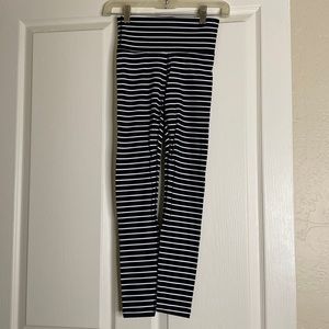 Athleta black with white stripe leggings XXS